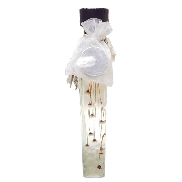 Illuma Oil Candles Beautiful Glass Container With Flowers & Gems - Picture 2 of 9